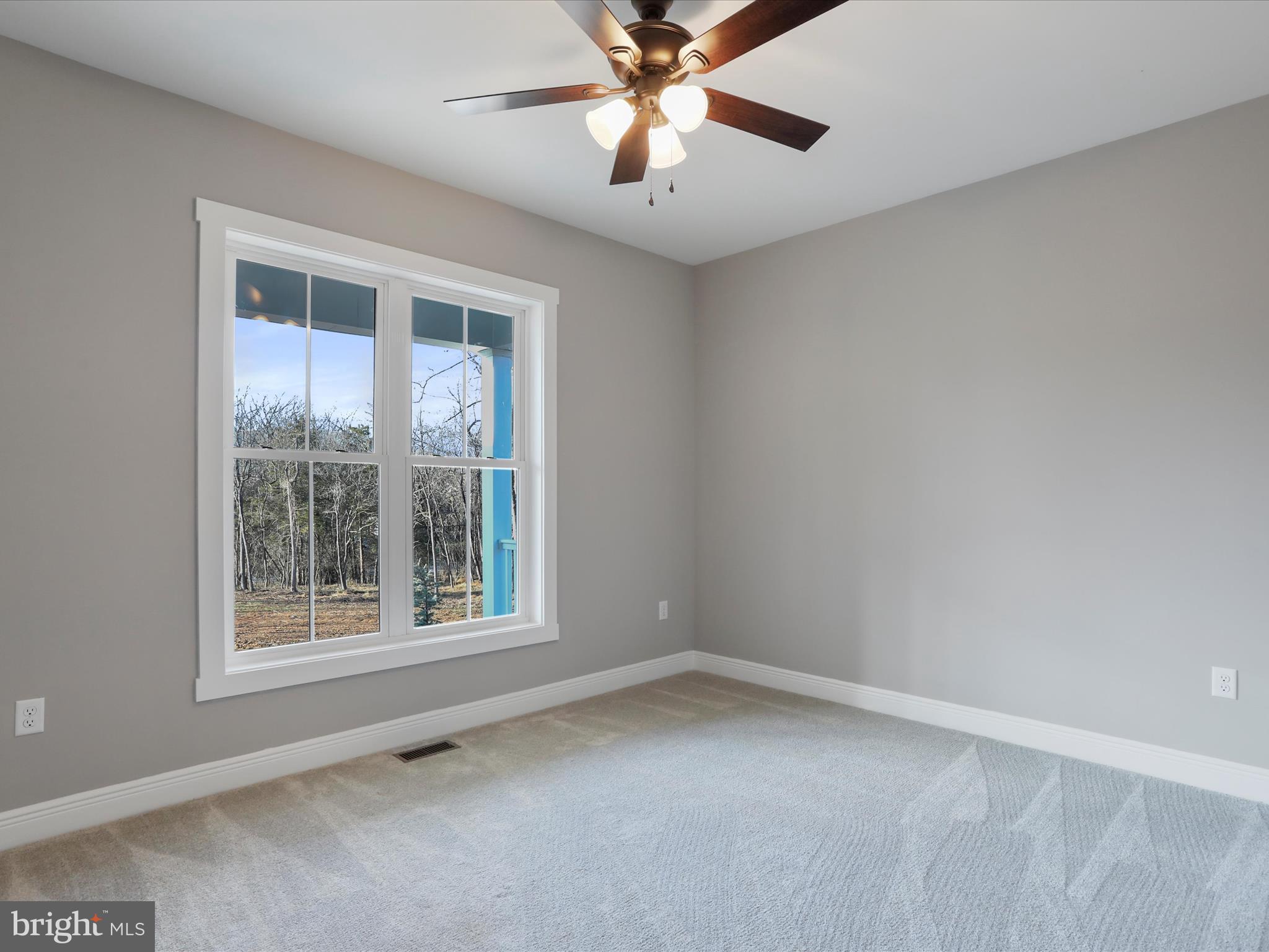 2269 Grade Road Falling Waters, WV 25419 - Photo 20 of 45 Gallery Image 20