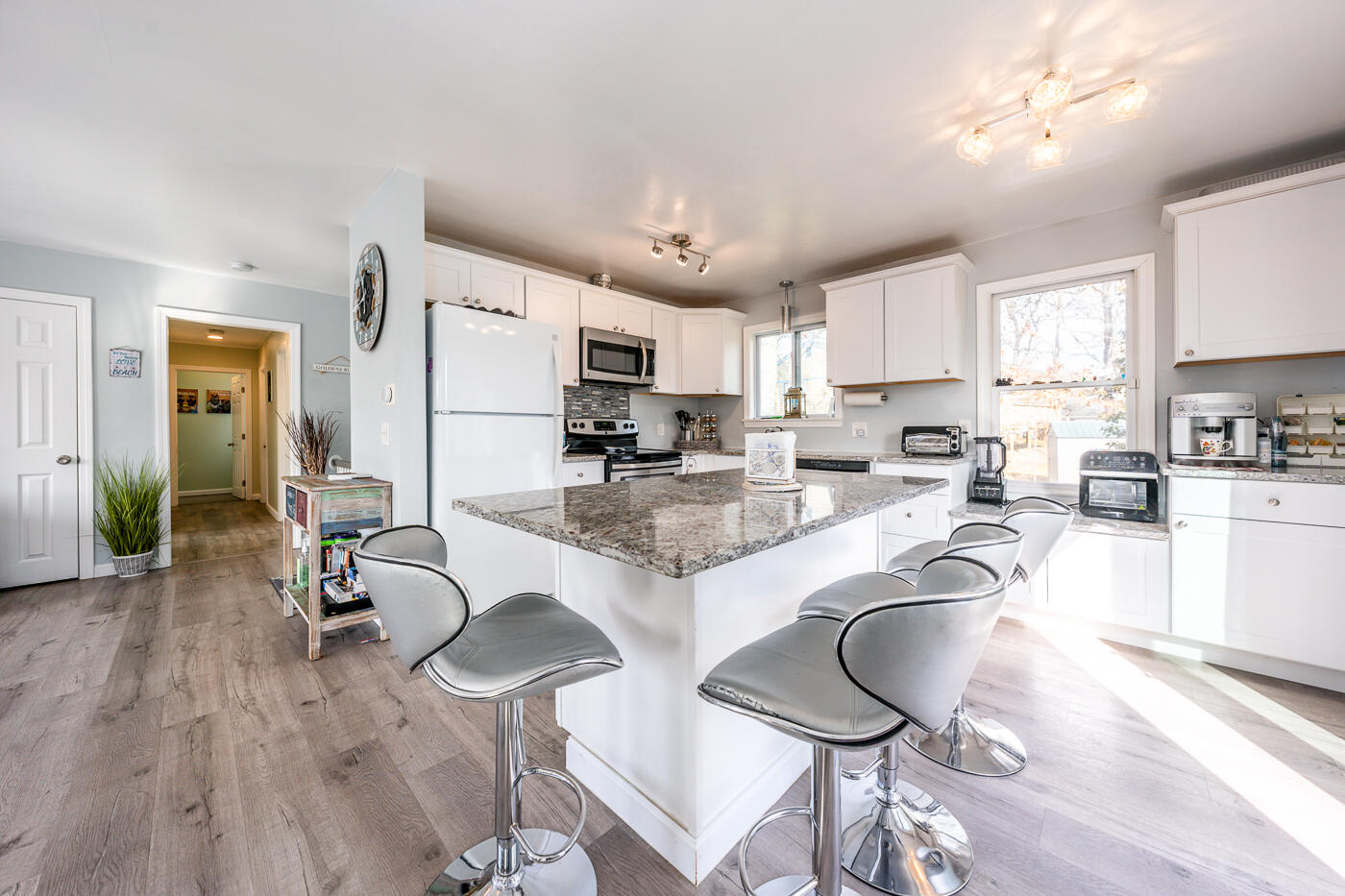 80 Old Colony Road Hyannis, MA 02601 - Photo 9 of 29 kitchen6