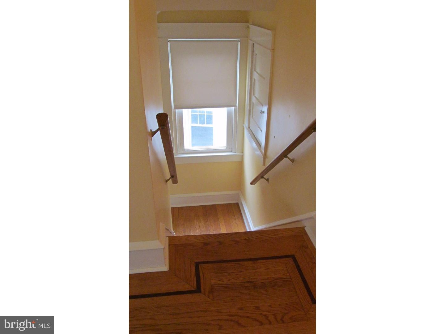 136 Sycamore Road Havertown, PA 19083 - Photo 9 of 16