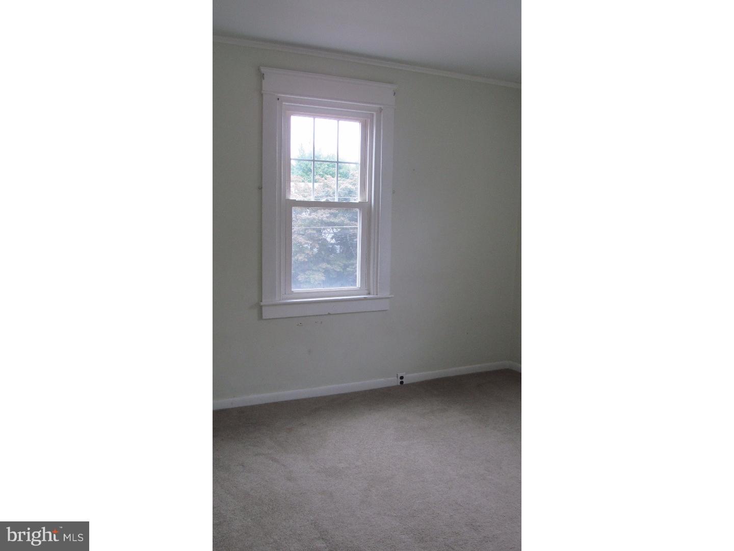 136 Sycamore Road Havertown, PA 19083 - Photo 10 of 16