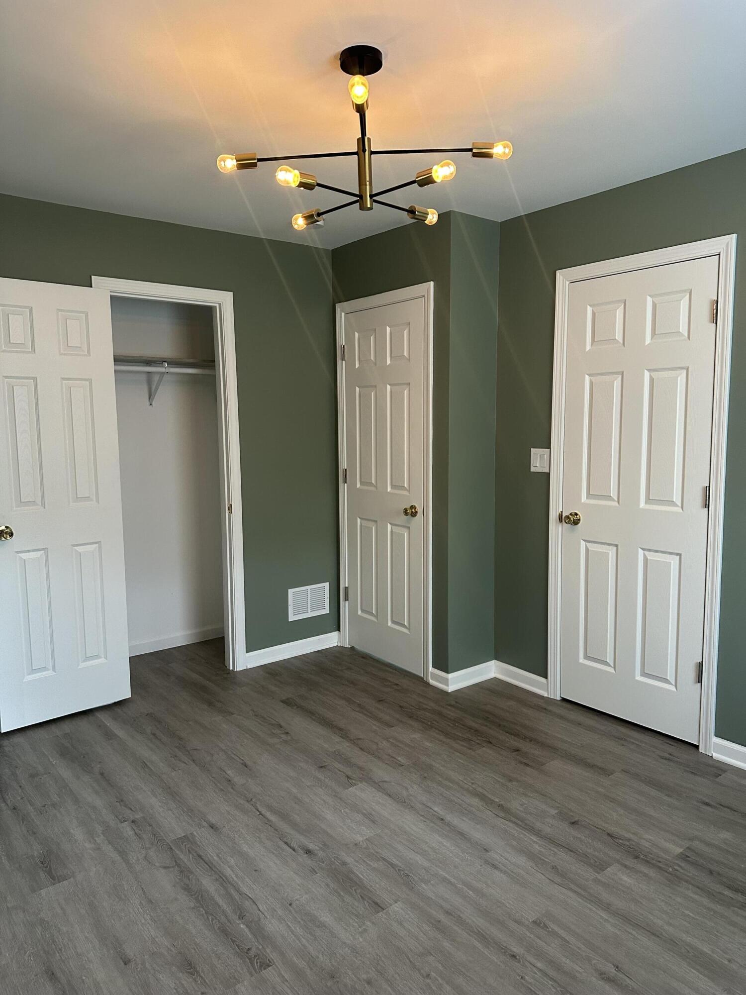 1013 Durbin Street Gary, IN 46406 - Photo 12 of 21 1500x2000