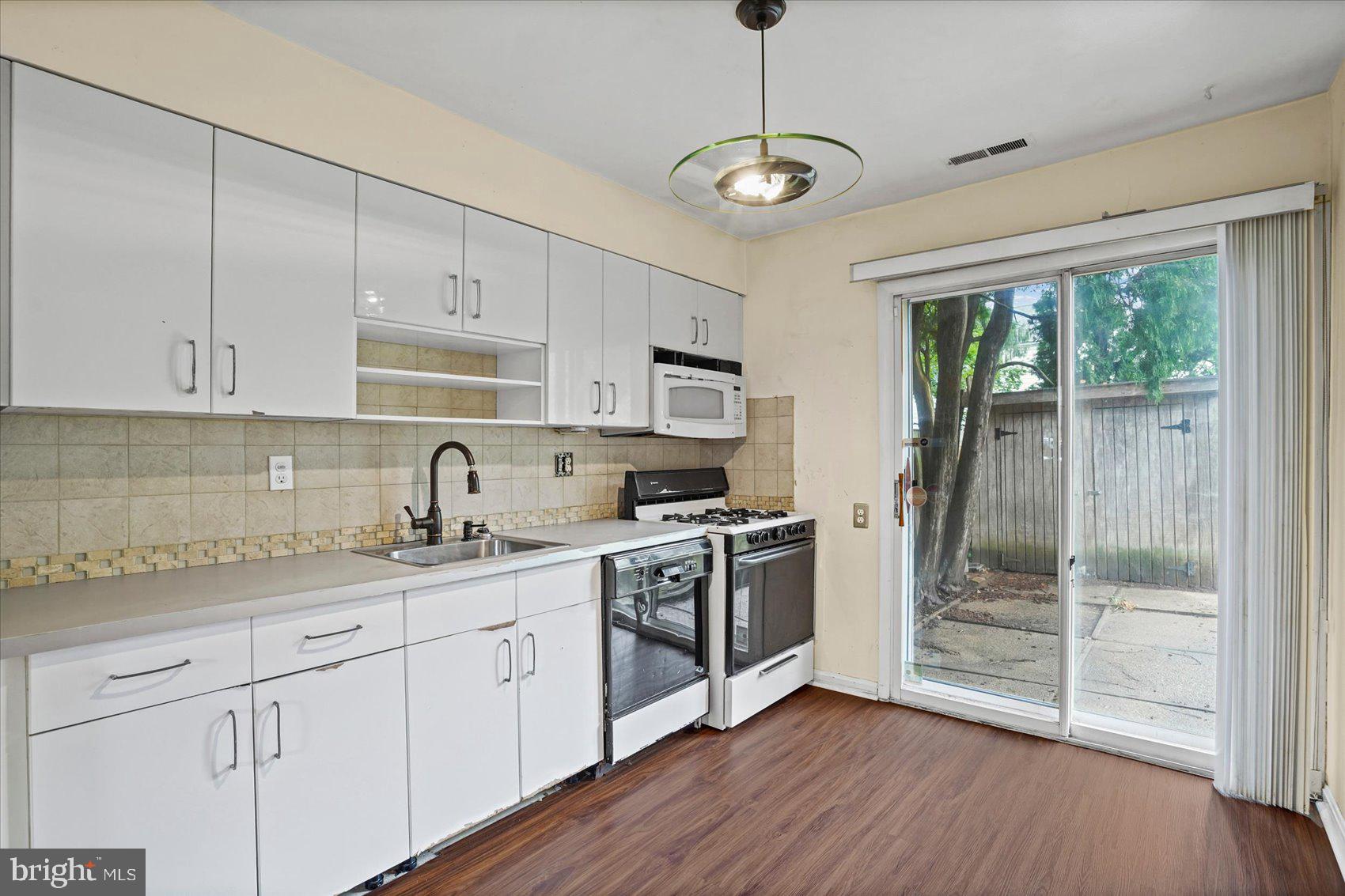 5972 Grand Banks Road Columbia, MD 21044 - Photo 5 of 30 Gallery Image 5