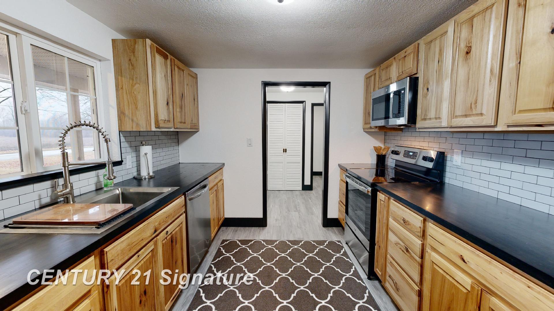 7515 Dutch Road Saginaw, MI 48609 - Photo 10 of 24 Gallery Image 10