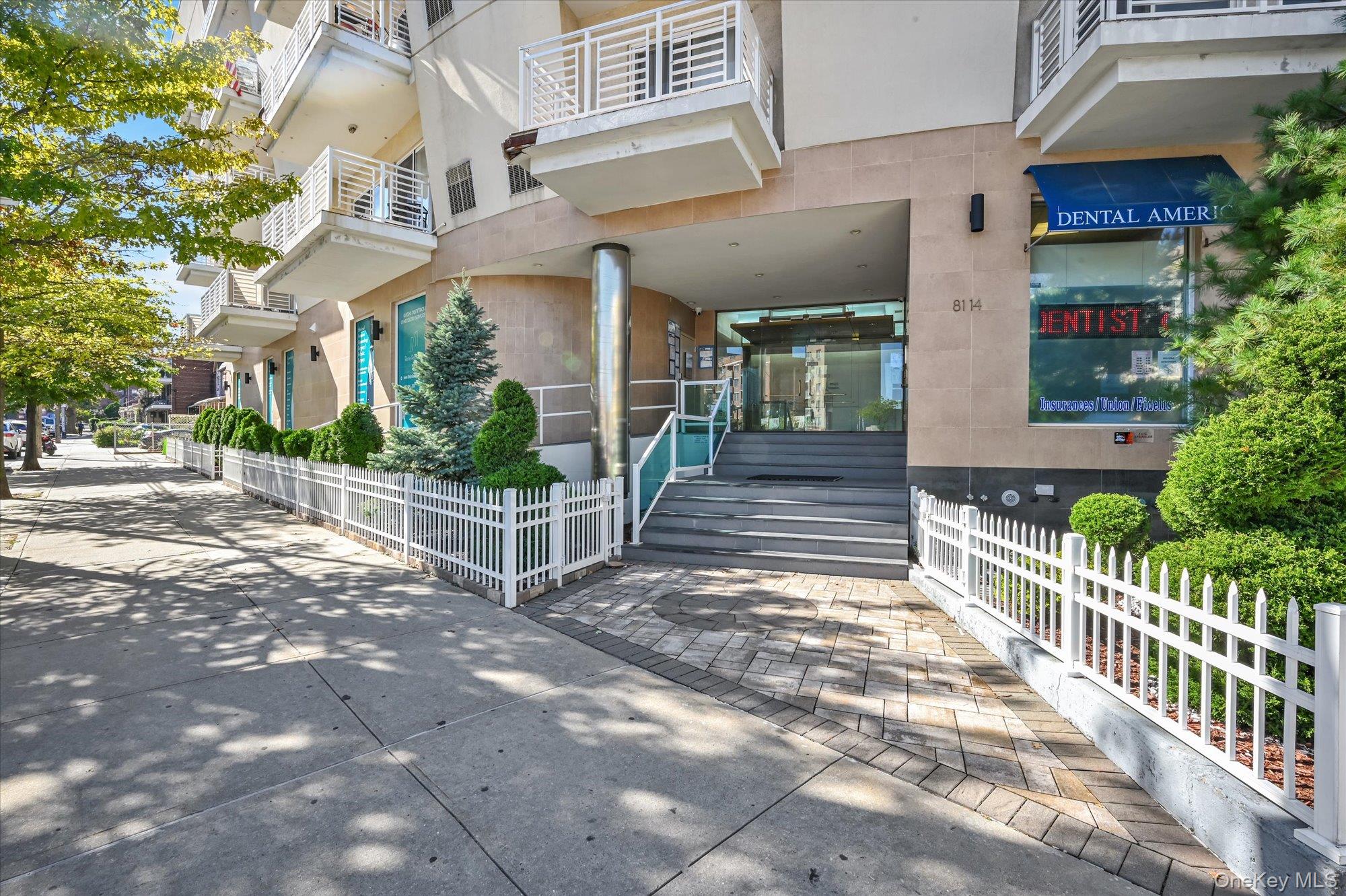 81-14 Queens Boulevard, Unit PH6C Queens, NY 11373 - Photo 18 of 19 Property entrance