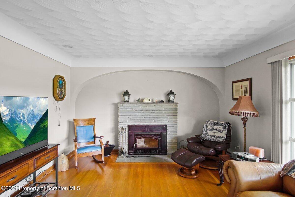 1745 Layton Road Scott Township, PA 18447 - Photo 6 of 42 Gallery Image 6