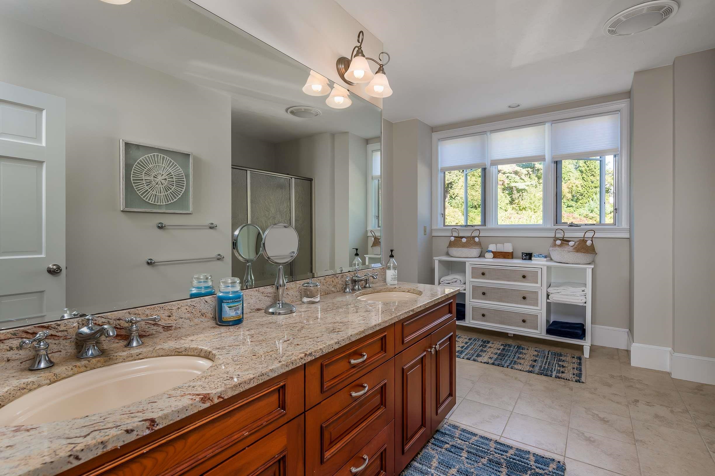 19 Intervale Road York, ME 03902 - Photo 12 of 40 Gallery Image 12