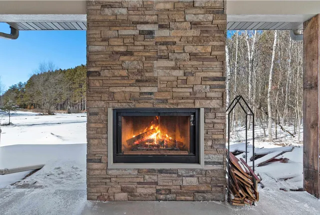 $379,900 | 101 Timber Lane, Crivitz, WI 54114