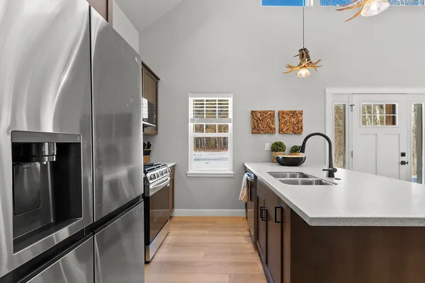 $379,900 | 101 Timber Lane, Crivitz, WI 54114