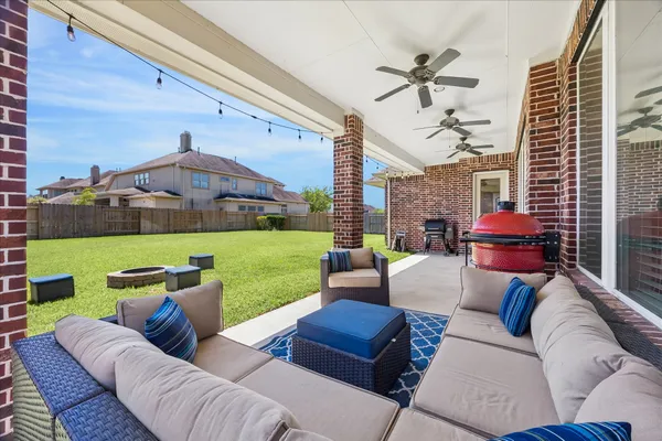 $599,000 | 2906 Verde Valley Drive, Manvel, TX 77578