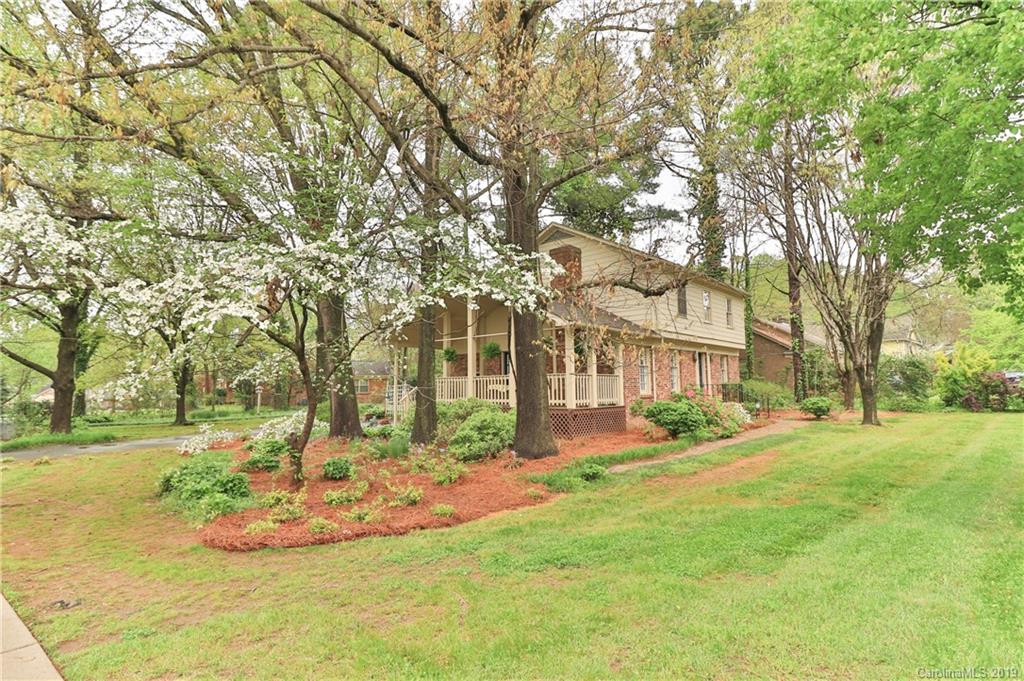 5744 Sharon Road Charlotte, NC 28210 - Photo 2 of 25 Gallery Image 2