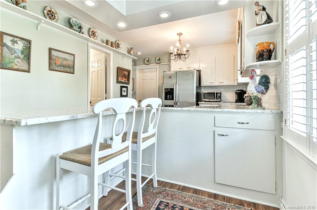 5744 Sharon Road Charlotte, NC 28210 - Photo 11 of 25 Gallery Image 11