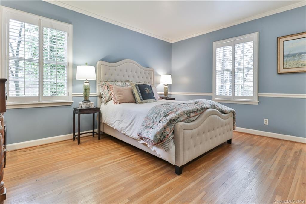 5744 Sharon Road Charlotte, NC 28210 - Photo 15 of 25 Gallery Image 15