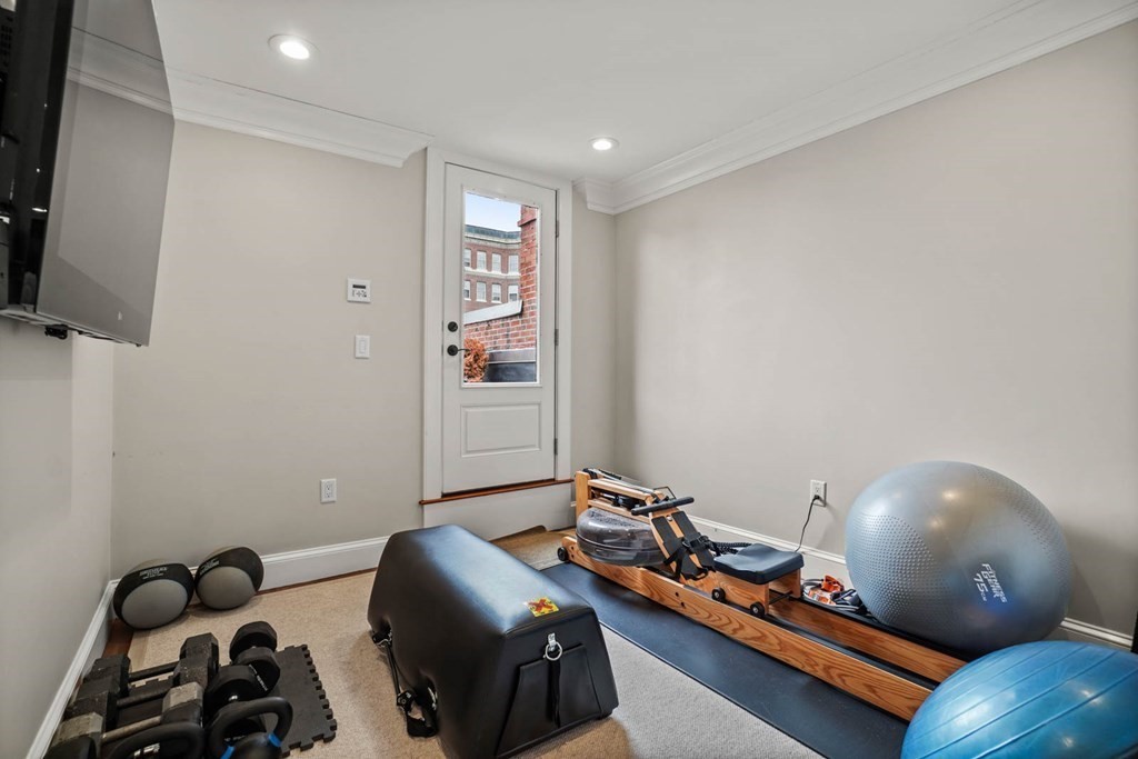 273 Beacon Street, Unit PH Boston, MA 02116 - Photo 21 of 32