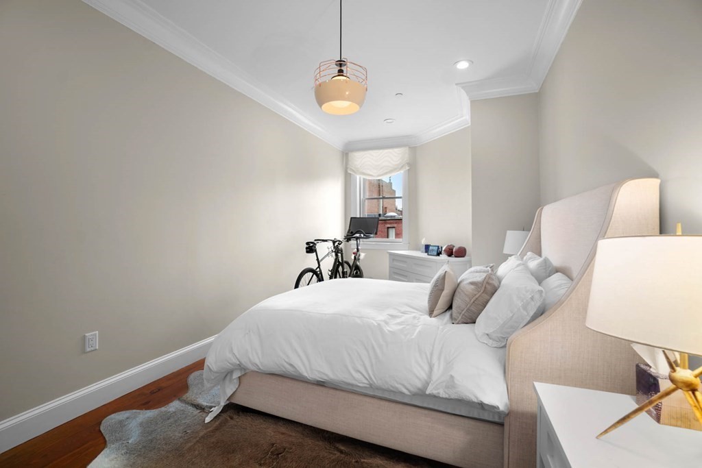 273 Beacon Street, Unit PH Boston, MA 02116 - Photo 22 of 32