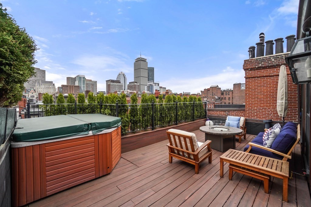 273 Beacon Street, Unit PH Boston, MA 02116 - Photo 23 of 32