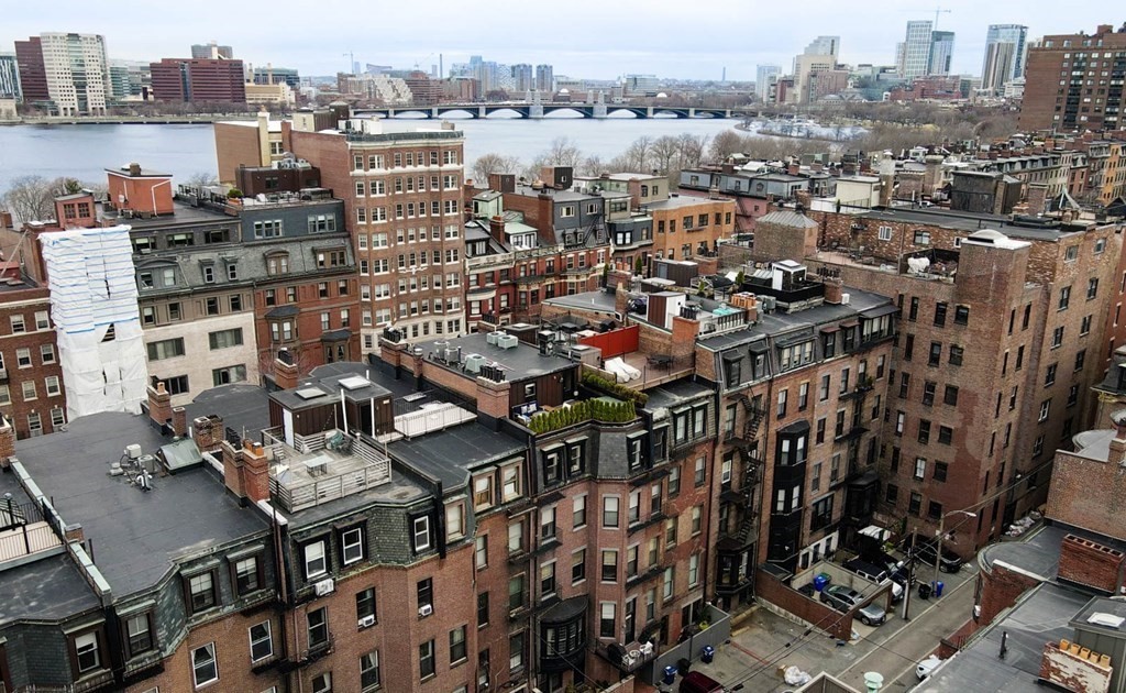 273 Beacon Street, Unit PH Boston, MA 02116 - Photo 30 of 32