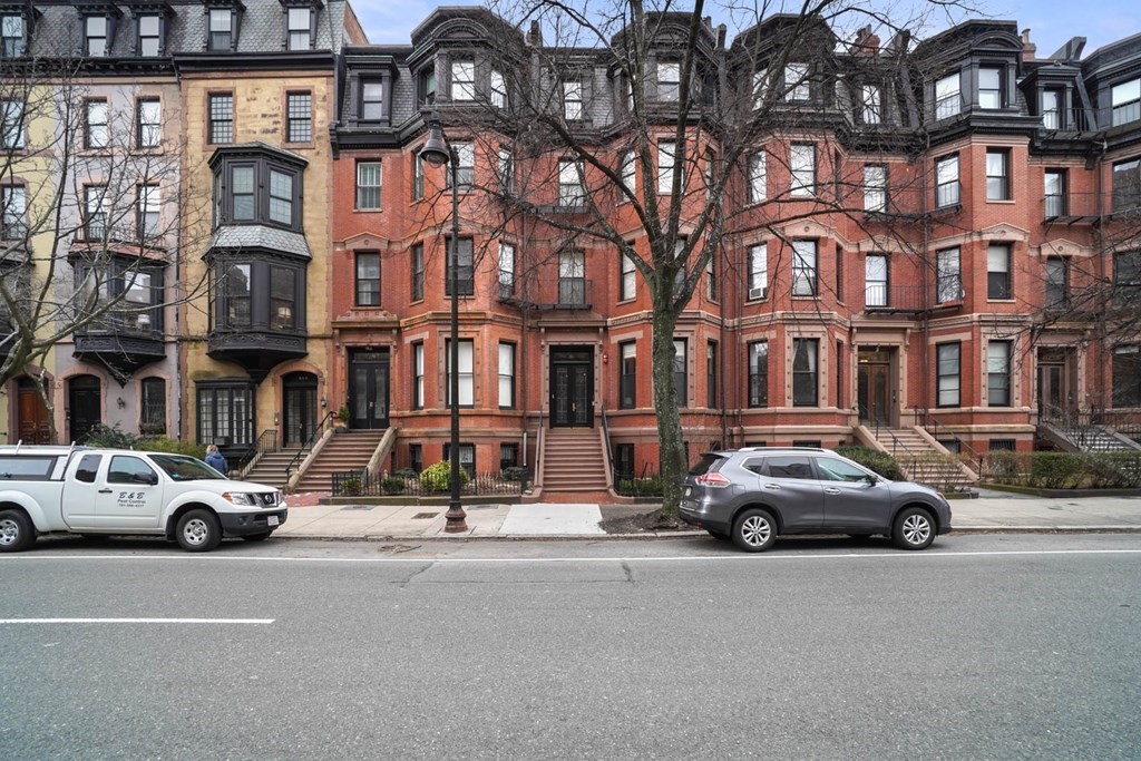 273 Beacon Street, Unit PH Boston, MA 02116 - Photo 32 of 32