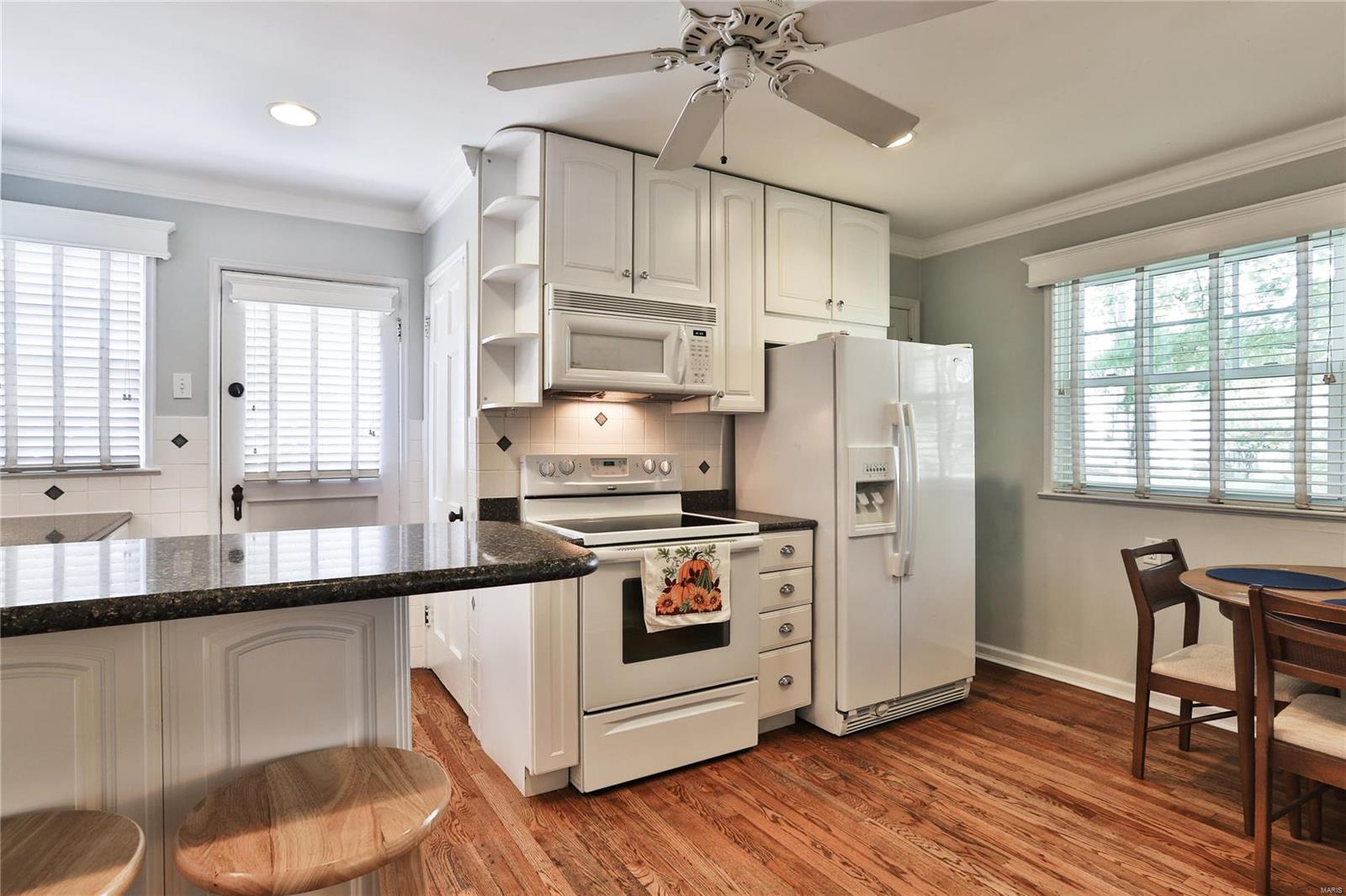 2448 Salem Road St. Louis, MO 63144 - Photo 12 of 38 Gallery Image 12