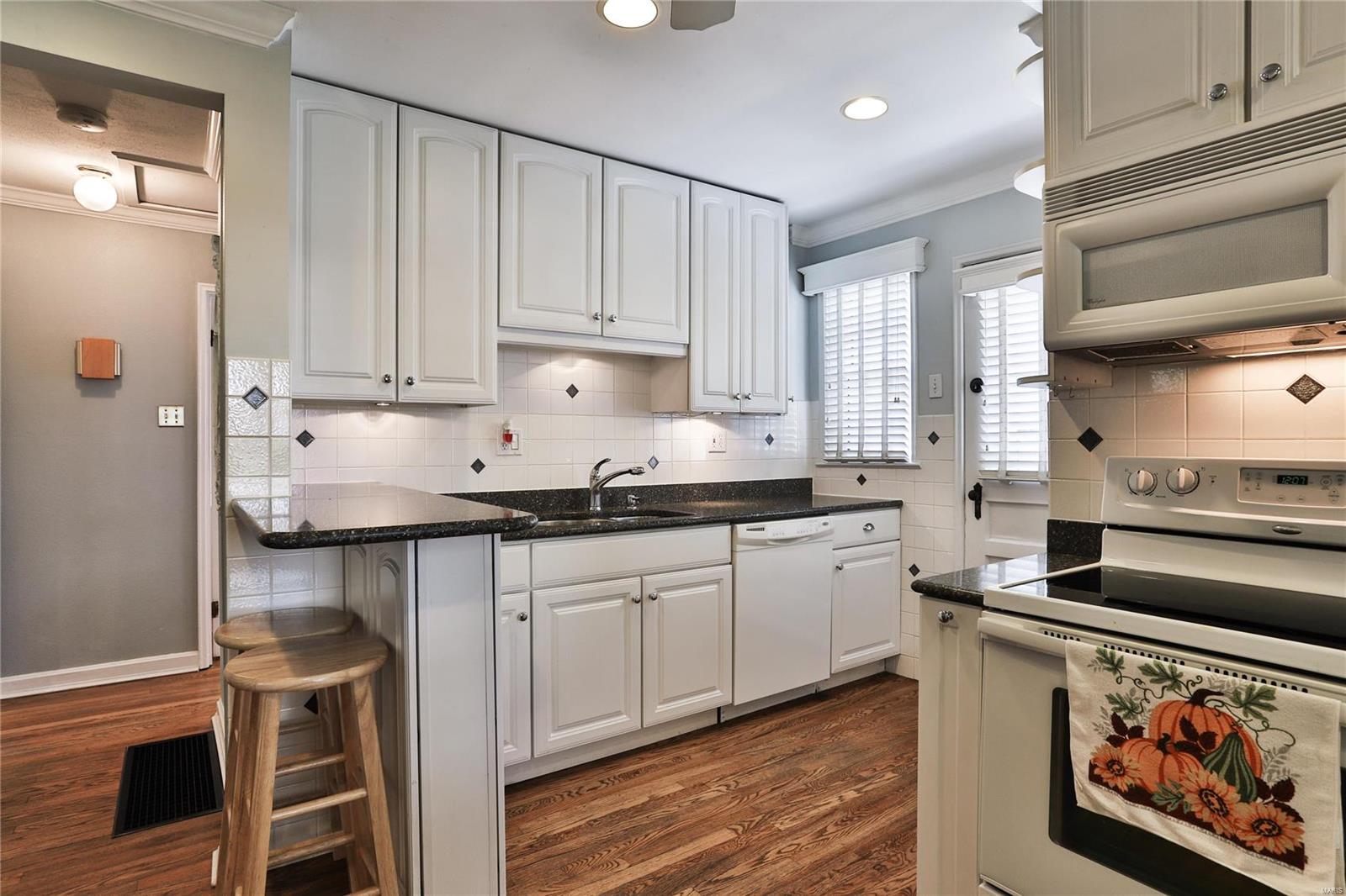 2448 Salem Road St. Louis, MO 63144 - Photo 16 of 38 Gallery Image 16