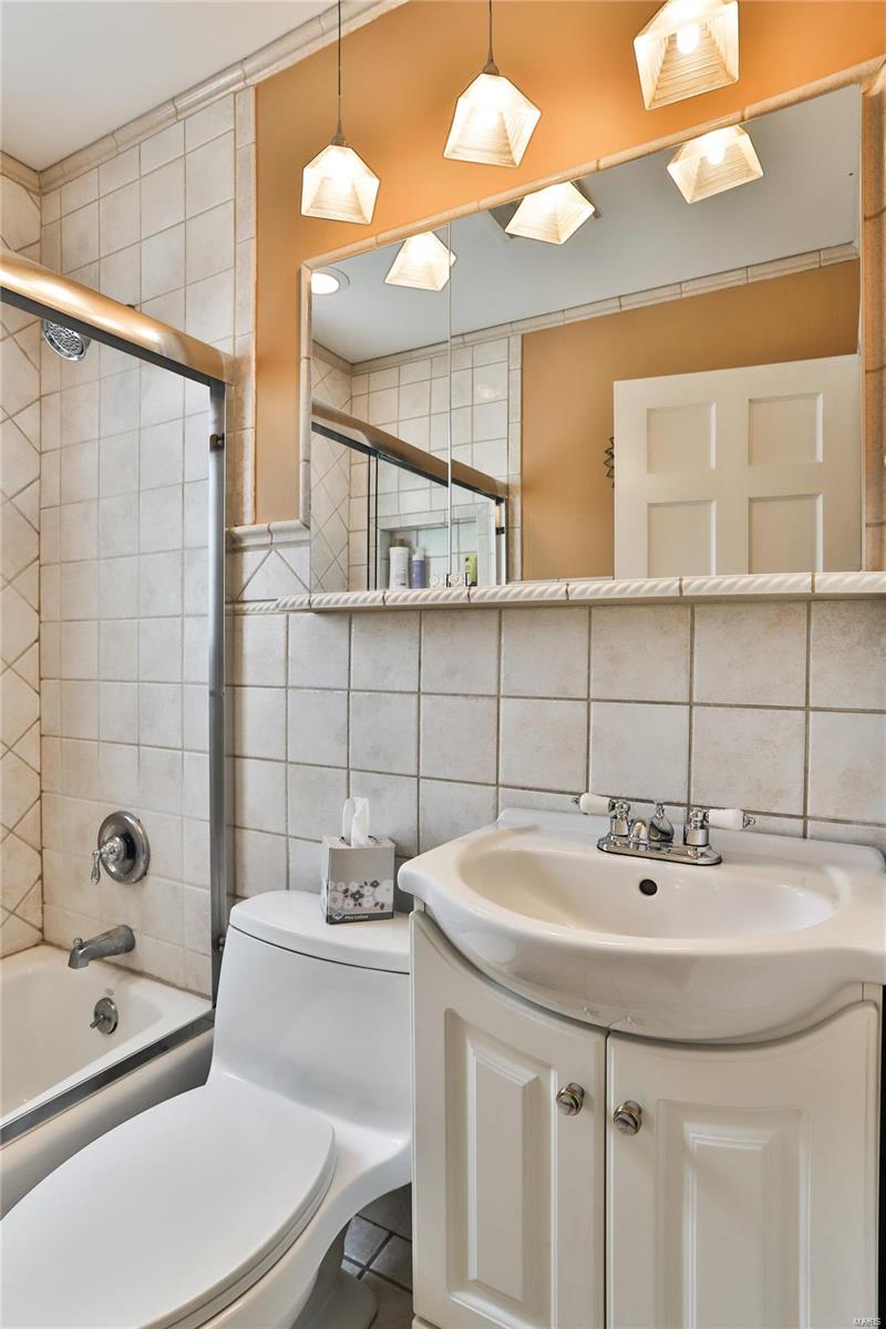 2448 Salem Road St. Louis, MO 63144 - Photo 21 of 38 Gallery Image 21