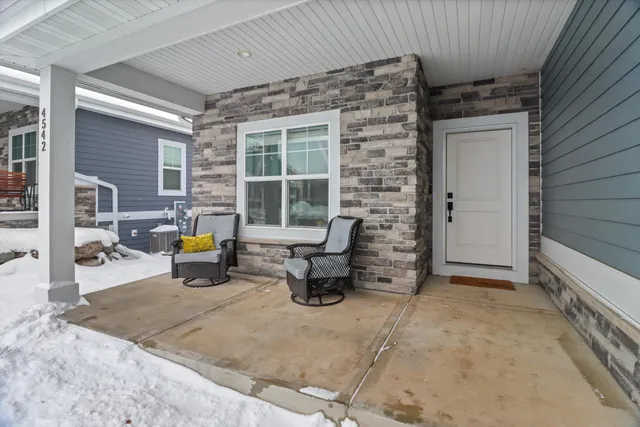 $459,900 | 4542 Springs Court, DeForest, WI 53532