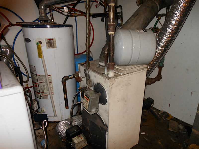 73 Burnt Hill Road Scituate, RI 02831 - Photo 17 of 24 Laundry Room. Utility Room
