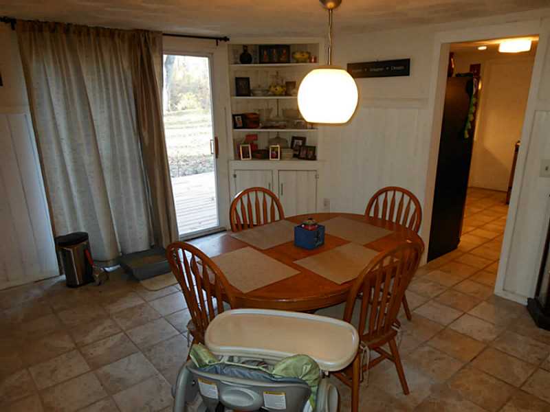 73 Burnt Hill Road Scituate, RI 02831 - Photo 8 of 24 Dining Room.