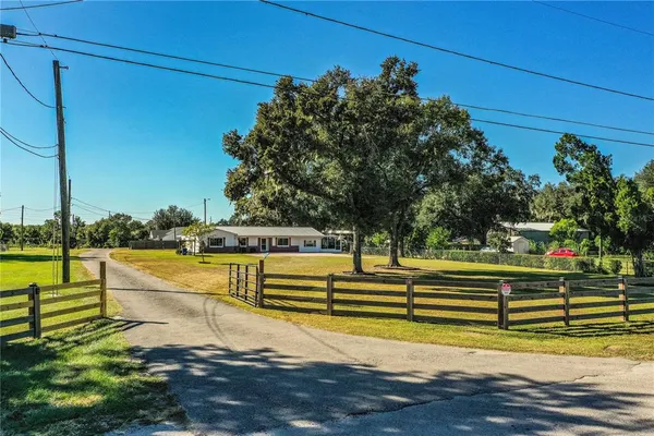 $519,900 | 2180 Willow Oak Road, Mulberry, FL 33860