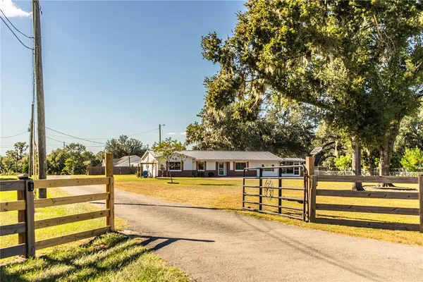 $519,900 | 2180 Willow Oak Road, Mulberry, FL 33860