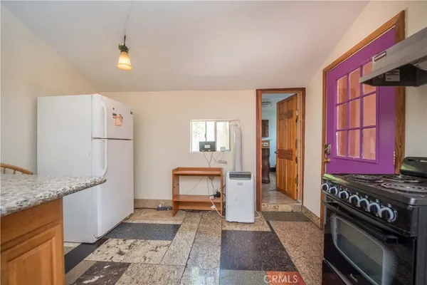 $1,050,000 | 2599 Huntington Drive, Upland, CA 91786