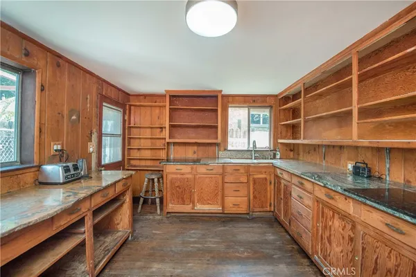 $1,050,000 | 2599 Huntington Drive, Upland, CA 91786