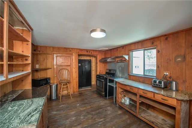 $1,195,000 | 2599 Huntington Drive, Upland, CA 91786