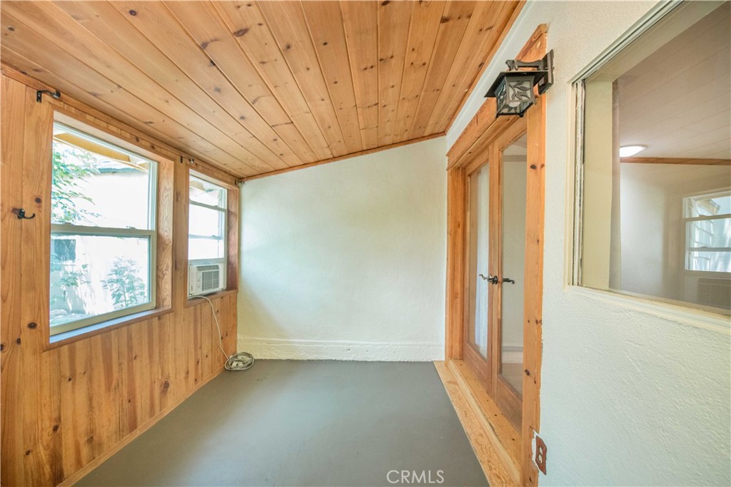 2599 Huntington Drive Upland, CA 91786 - Photo 44 of 72