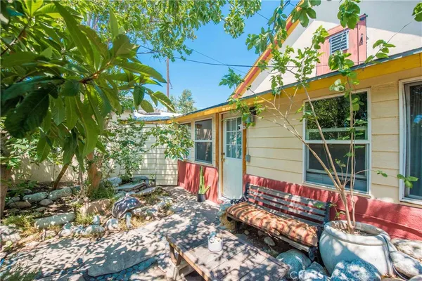 $1,050,000 | 2599 Huntington Drive, Upland, CA 91786