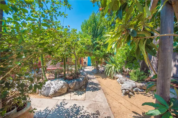 $1,050,000 | 2599 Huntington Drive, Upland, CA 91786