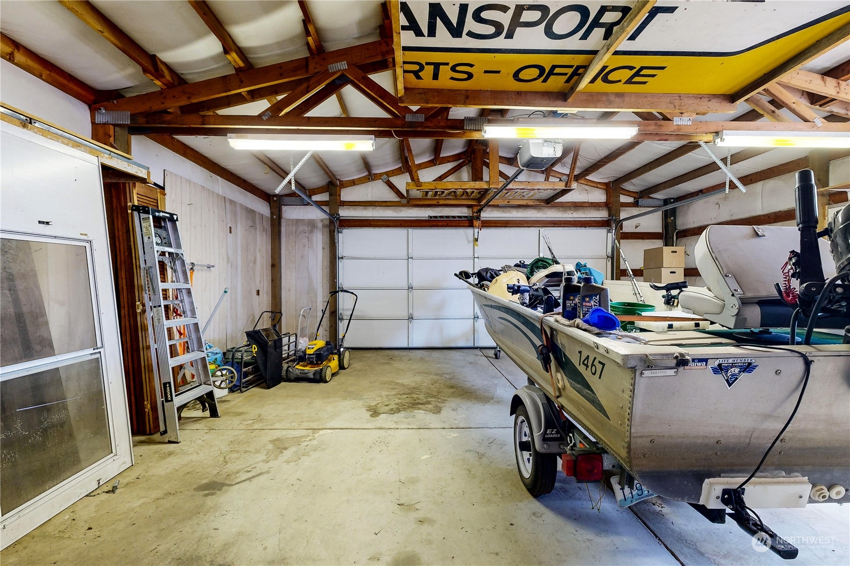 289 Main Street Touchet, WA 99360 - Photo 33 of 40 a view of a storage room with furniture