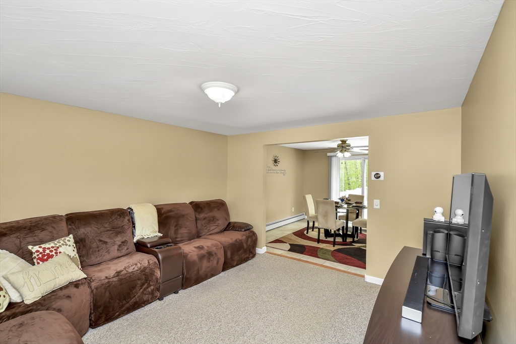 13 Pineview Road Dudley, MA 01571 - Photo 10 of 42 Gallery Image 10
