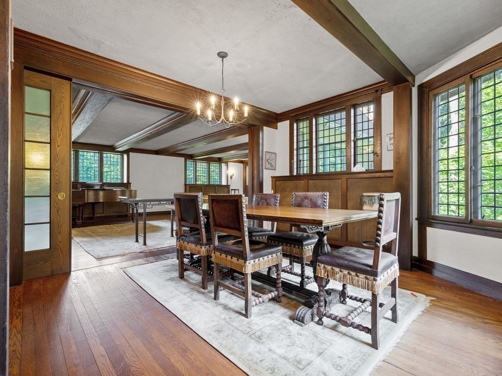 10 Hawthorne Road Wellesley, MA 02481 - Photo 7 of 19