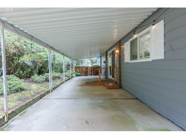 1600 Rhododendron Drive Florence, OR 97439 - Photo 9 of 37