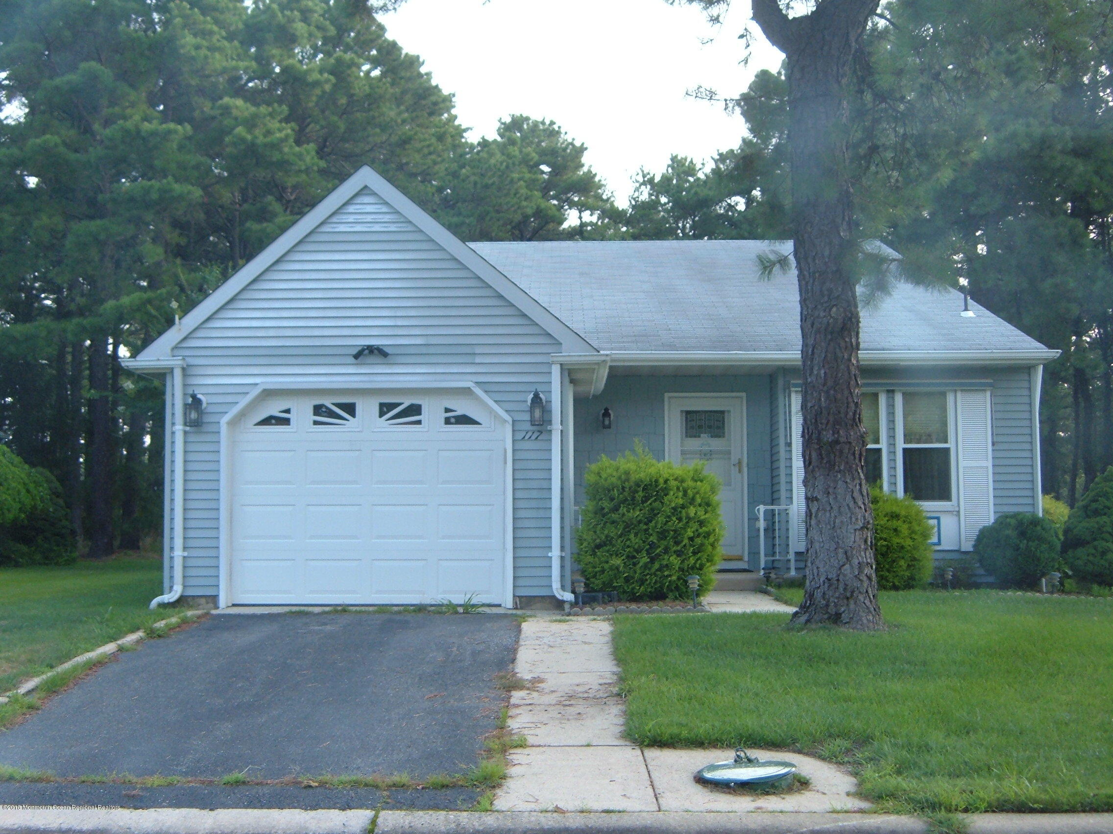 117 Sunset Road Whiting, NJ 08759 - Photo 1 of 36 2004_0128Image0001