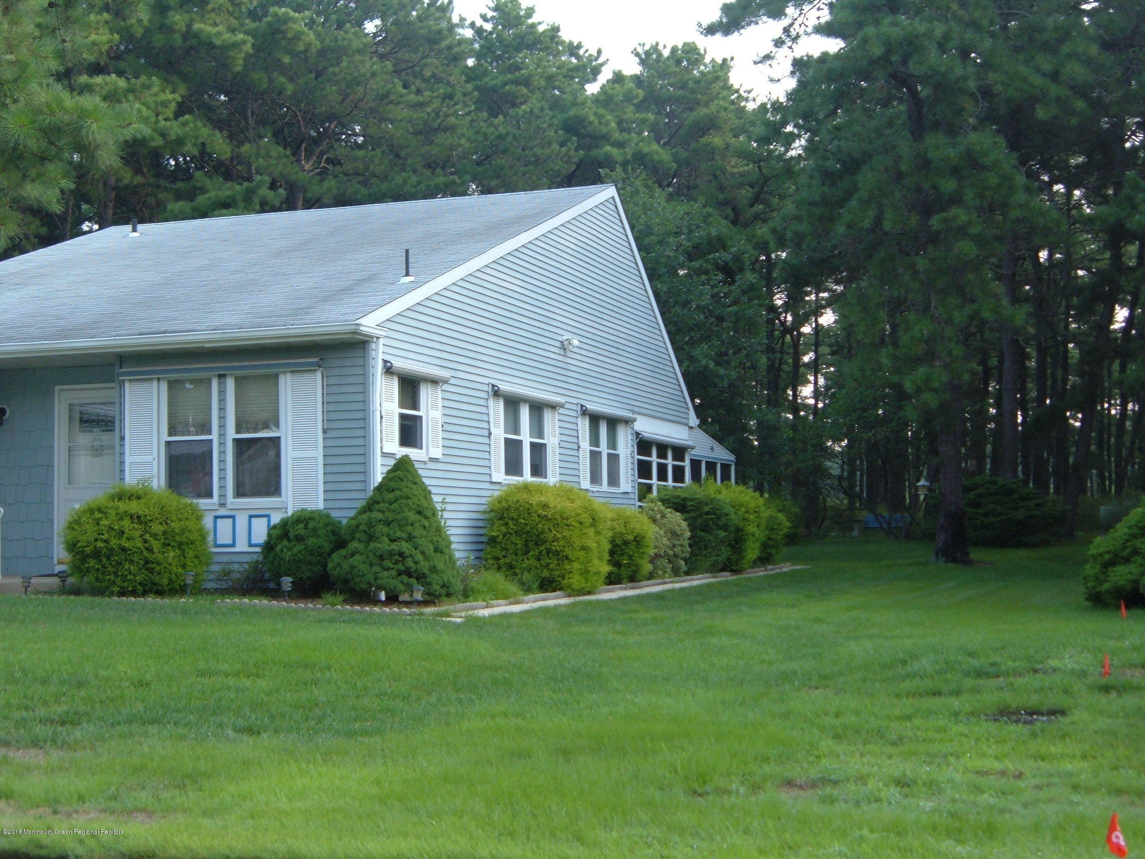117 Sunset Road Whiting, NJ 08759 - Photo 2 of 36 2004_0128Image0003