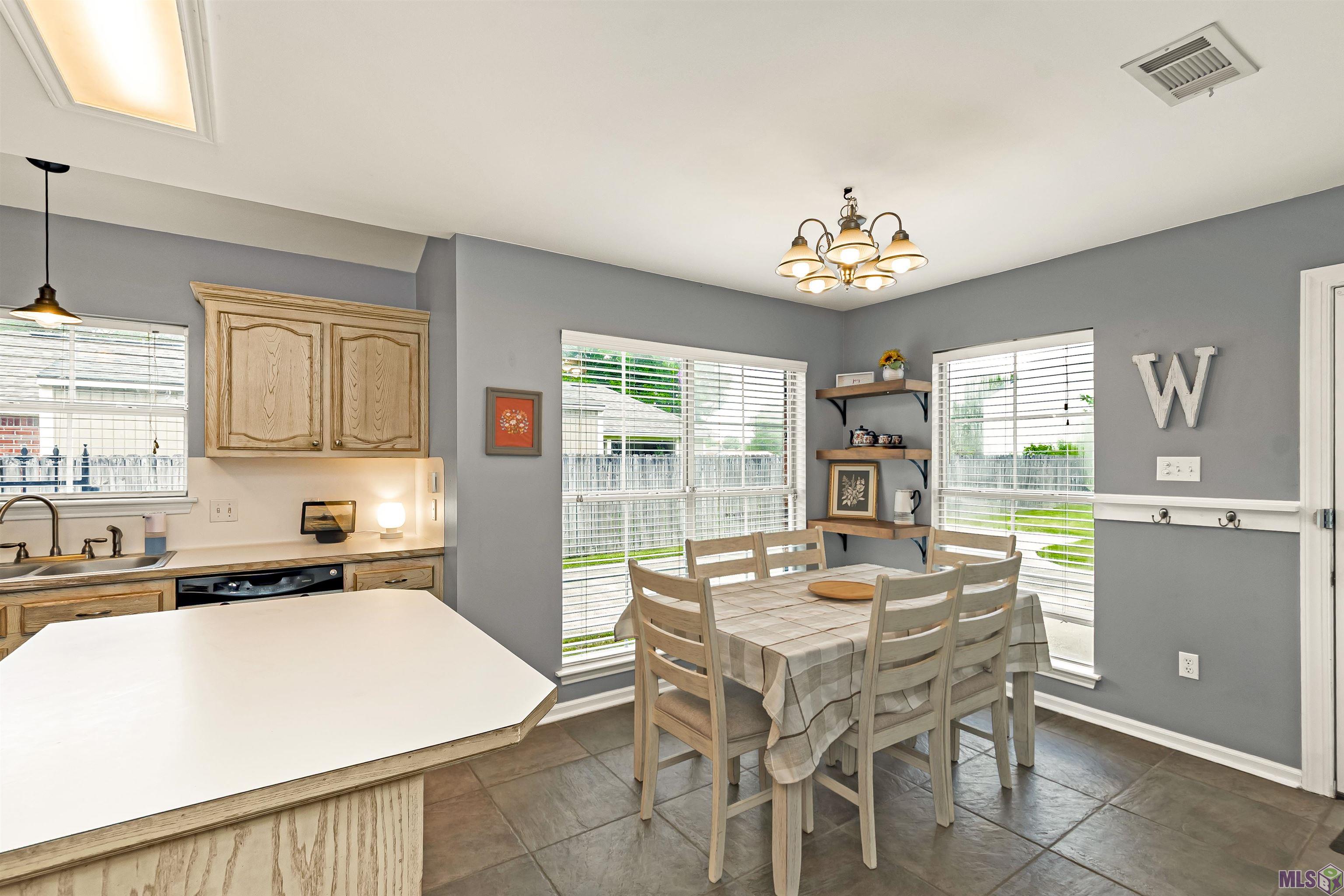 7635 Recorder Drive Baton Rouge, LA 70817 - Photo 9 of 26 Gallery Image 9
