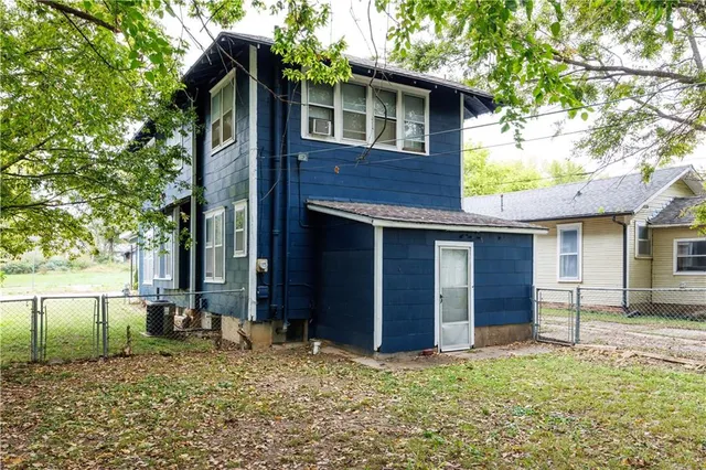 $105,000 | 216 South 14th Street, Independence, KS 67301