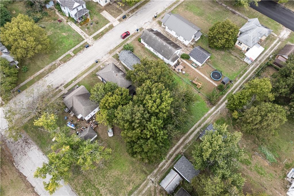 216 South 14th Street Independence, KS 67301 - Photo 29 of 31