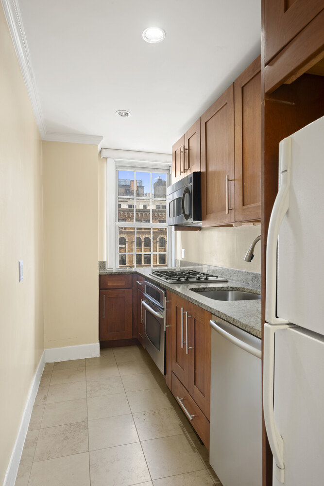 16 Park Avenue, Unit 15D Manhattan, NY 10016 - Photo 3 of 5