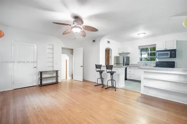 $2,300,000 | 721 Majorca Avenue, Coral Gables, FL 33134