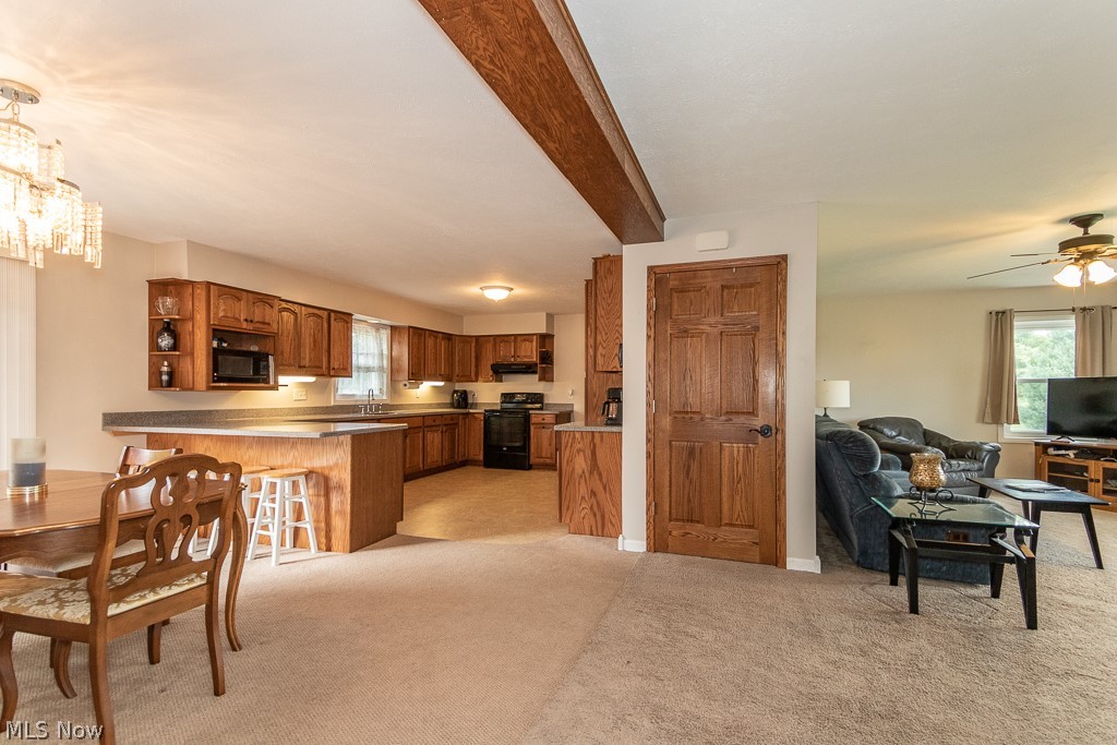 16620 Old State Road Middlefield, OH 44062 - Photo 6 of 26