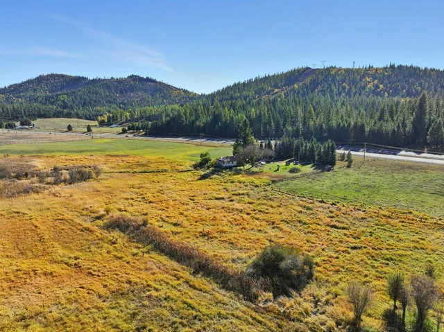 $895,000 | 320871 Highway 2, Newport, WA 99156