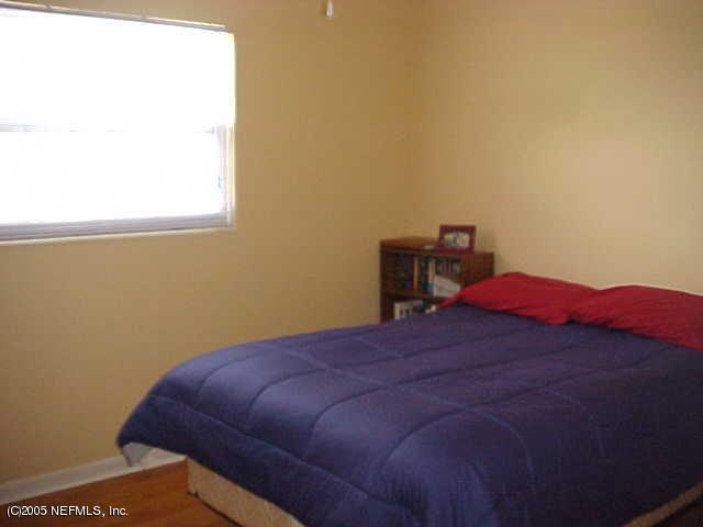 428 Sigsbee Road Orange Park, FL 32073 - Photo 15 of 18 Bedroom 3