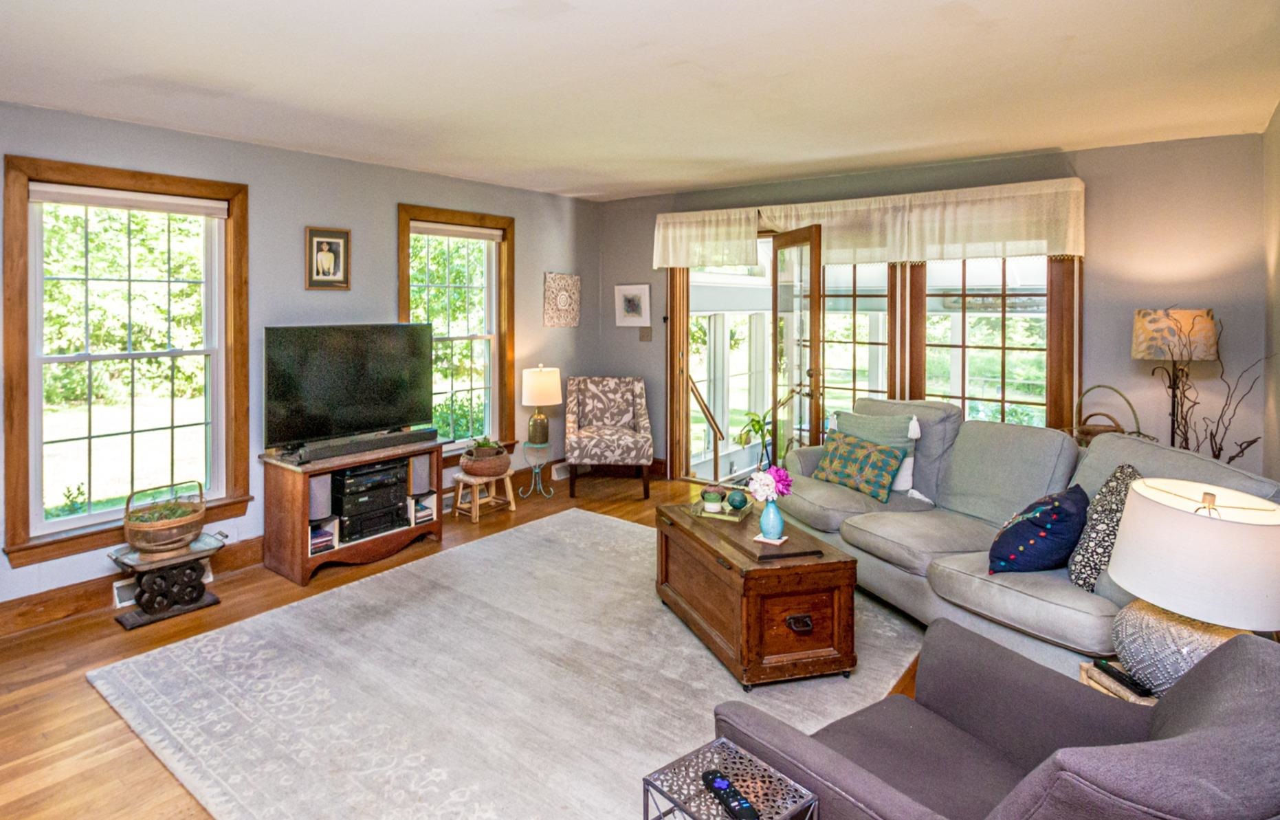 1342 Stark Road Conway, NH 03813 - Photo 5 of 57